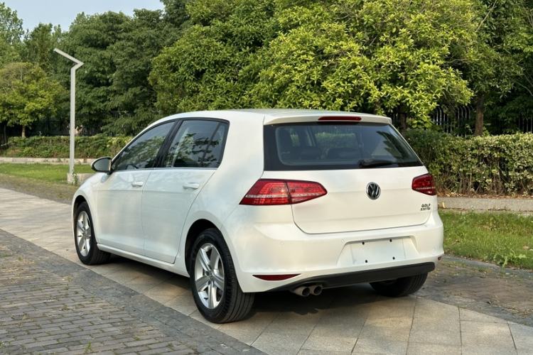 Used Volkswagen Golf 2016 230TSI Automatic Comfort Version Exterior 6