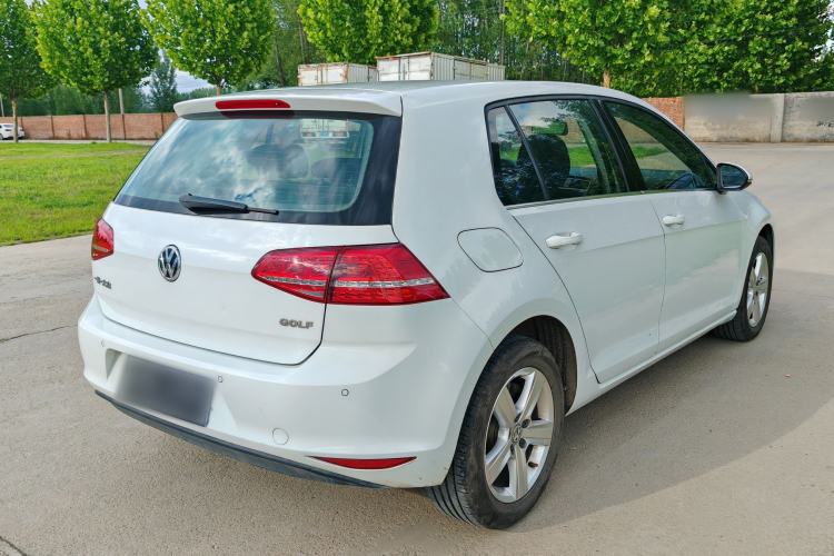 Used Volkswagen Golf 2016 1.6L Automatic Comfort Model Exterior 6
