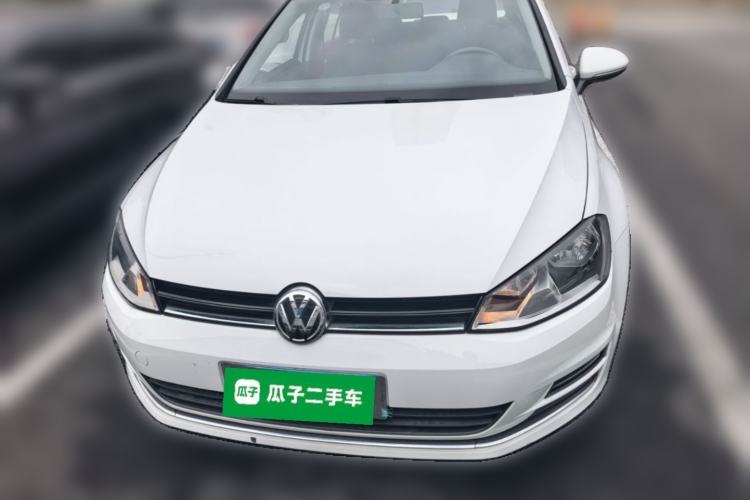 Used Volkswagen Golf 2016 1.6L Manual Fashion Edition Front