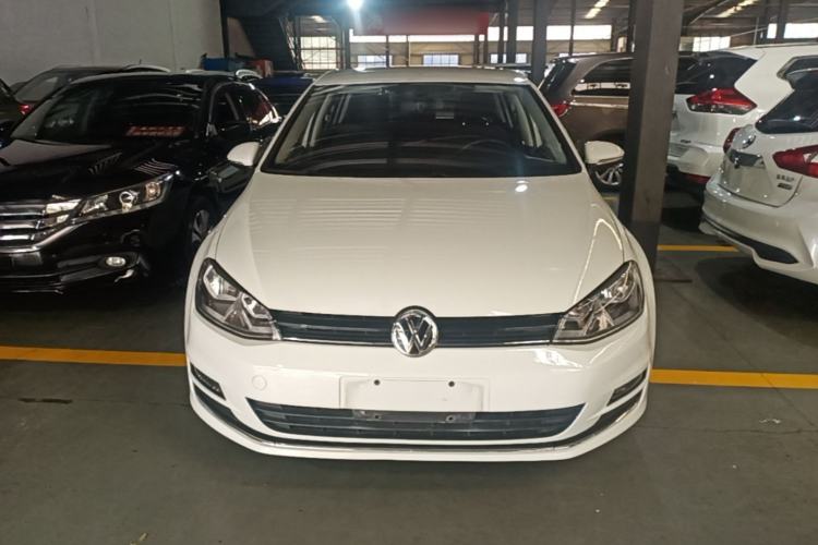 Used Volkswagen Golf 2016 1.6L Automatic Fashion Model Front