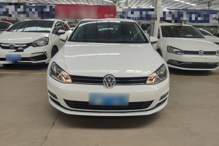 Used Volkswagen Golf 2016 1.6L Manual Fashion Edition Front
