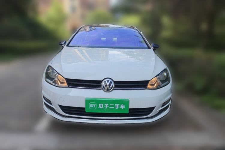 Used Volkswagen Golf 2016 1.6L Automatic Fashion Model Front