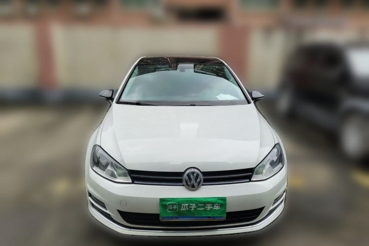 Used Volkswagen Golf 2016 230TSI Automatic Luxury Version Front