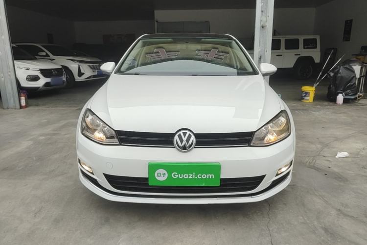 Used Volkswagen Golf 2016 1.6L Automatic Comfort Model Front