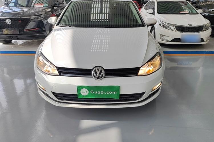Used Volkswagen Golf 2016 1.6L Automatic Fashion Model Front