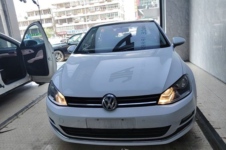 Used Volkswagen Golf 2016 230TSI Automatic Comfort Version Front
