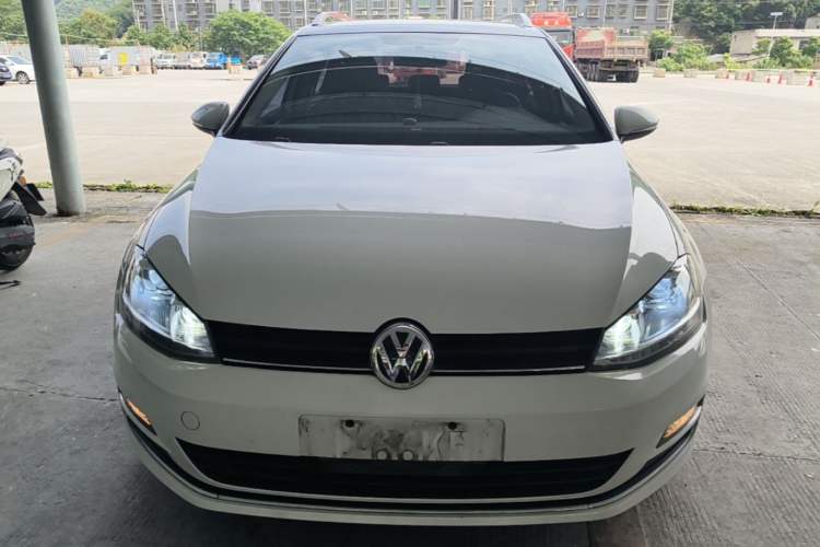 Used Volkswagen Golf 2016 1.6L Automatic Comfort Model Front