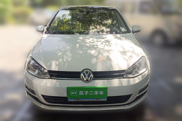 Used Volkswagen Golf 2016 230TSI Automatic Luxury Version Front