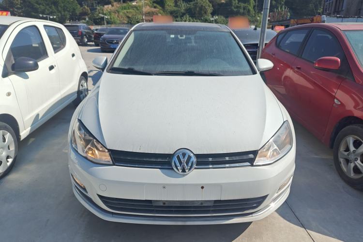 Used Volkswagen Golf 2016 230TSI Manual Comfort Version Front