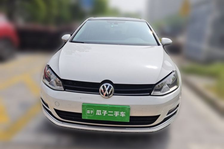Used Volkswagen Golf 2016 230TSI Automatic Luxury Version Front