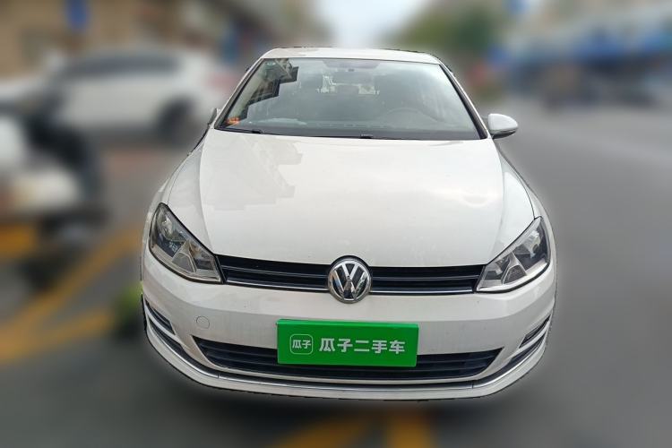 Used Volkswagen Golf 2016 1.6L Manual Fashion Edition Front