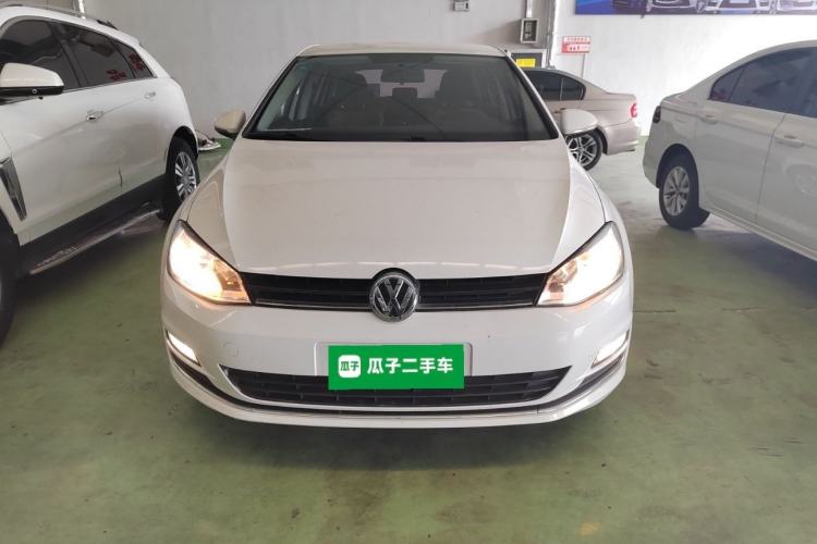 Used Volkswagen Golf 2016 1.6L Automatic Fashion Model Front