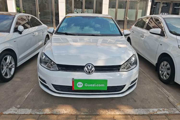 Used Volkswagen Golf 2016 1.6L Automatic Fashion Model Front