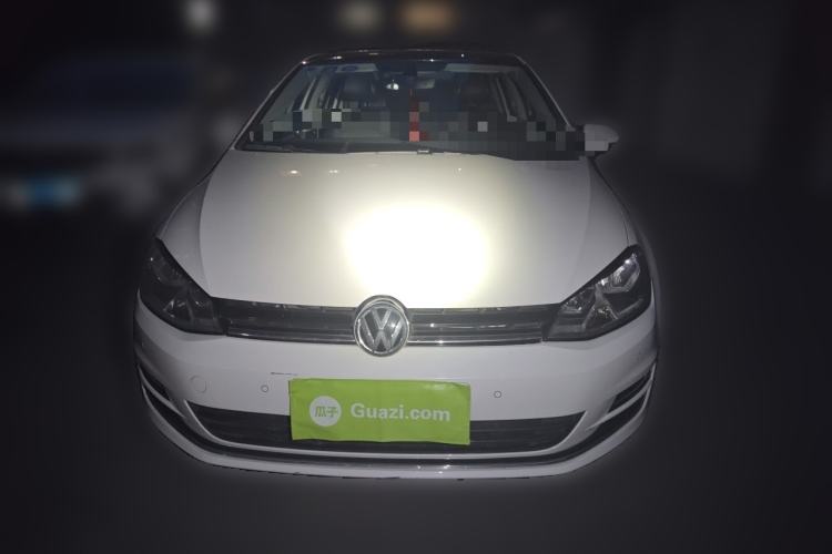 Used Volkswagen Golf 2016 230TSI Automatic Luxury Version Front