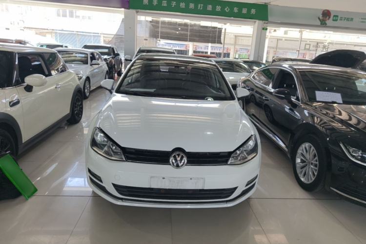 Used Volkswagen Golf 2016 230TSI Automatic Luxury Version Front