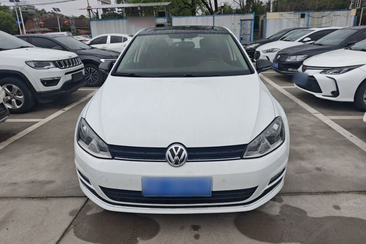 Used Volkswagen Golf 2016 1.6L Automatic Comfort Model Front