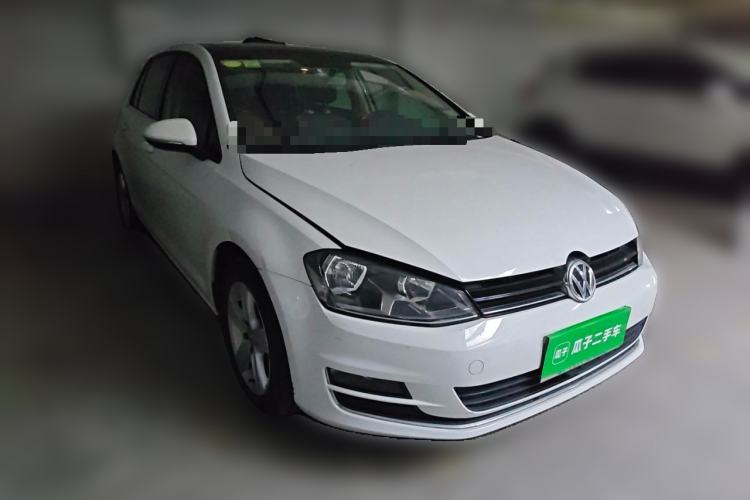 Used Volkswagen Golf 2016 1.6L Automatic Comfort Model Front Right 45 Deg