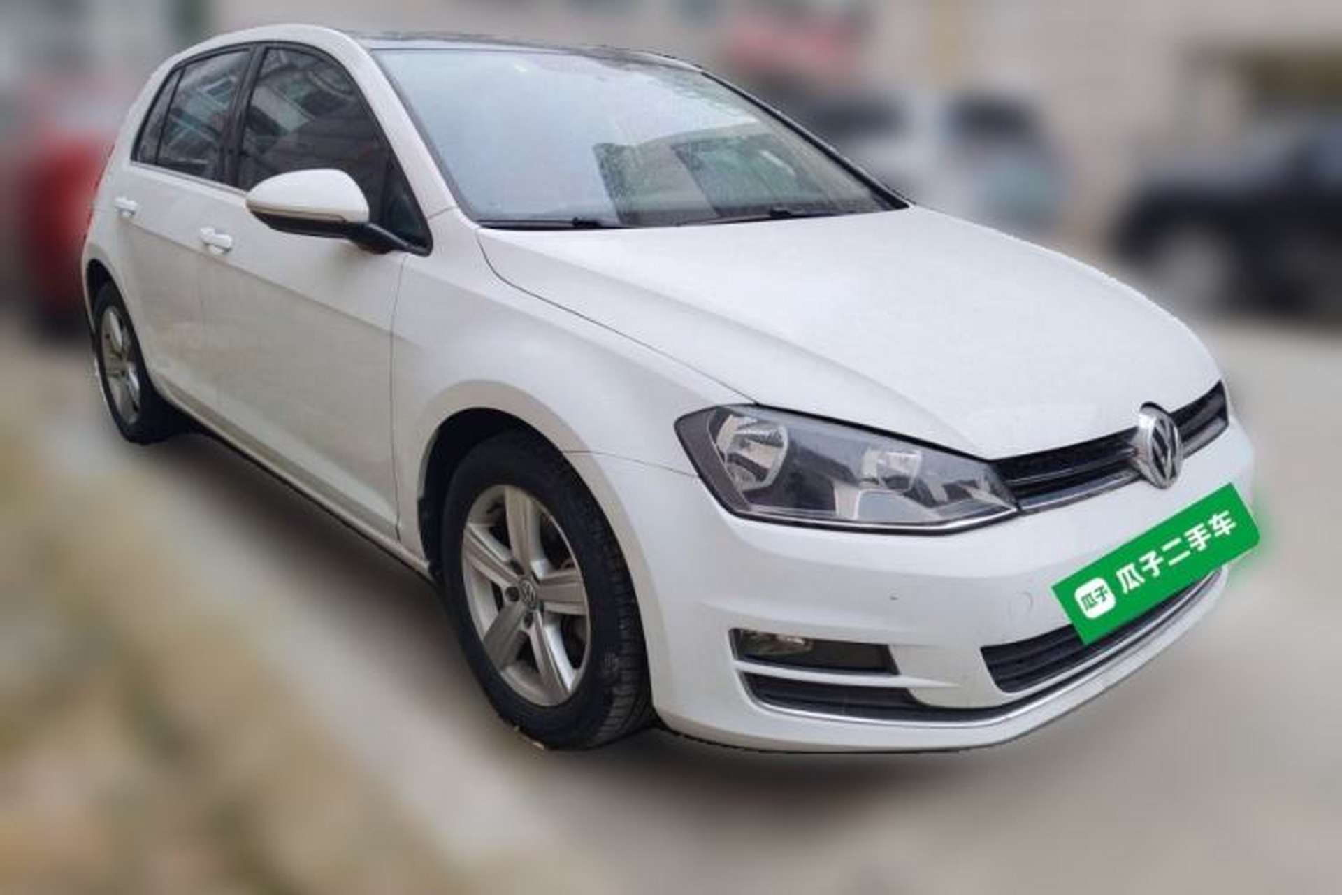 Used Volkswagen Golf 2016 1.6L Automatic Comfort Model Front Right 45 Deg
