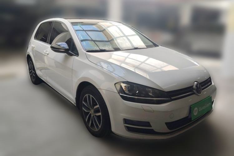 Used Volkswagen Golf 2016 1.4 TSI 25th Anniversary Edition Front Right 45 Deg