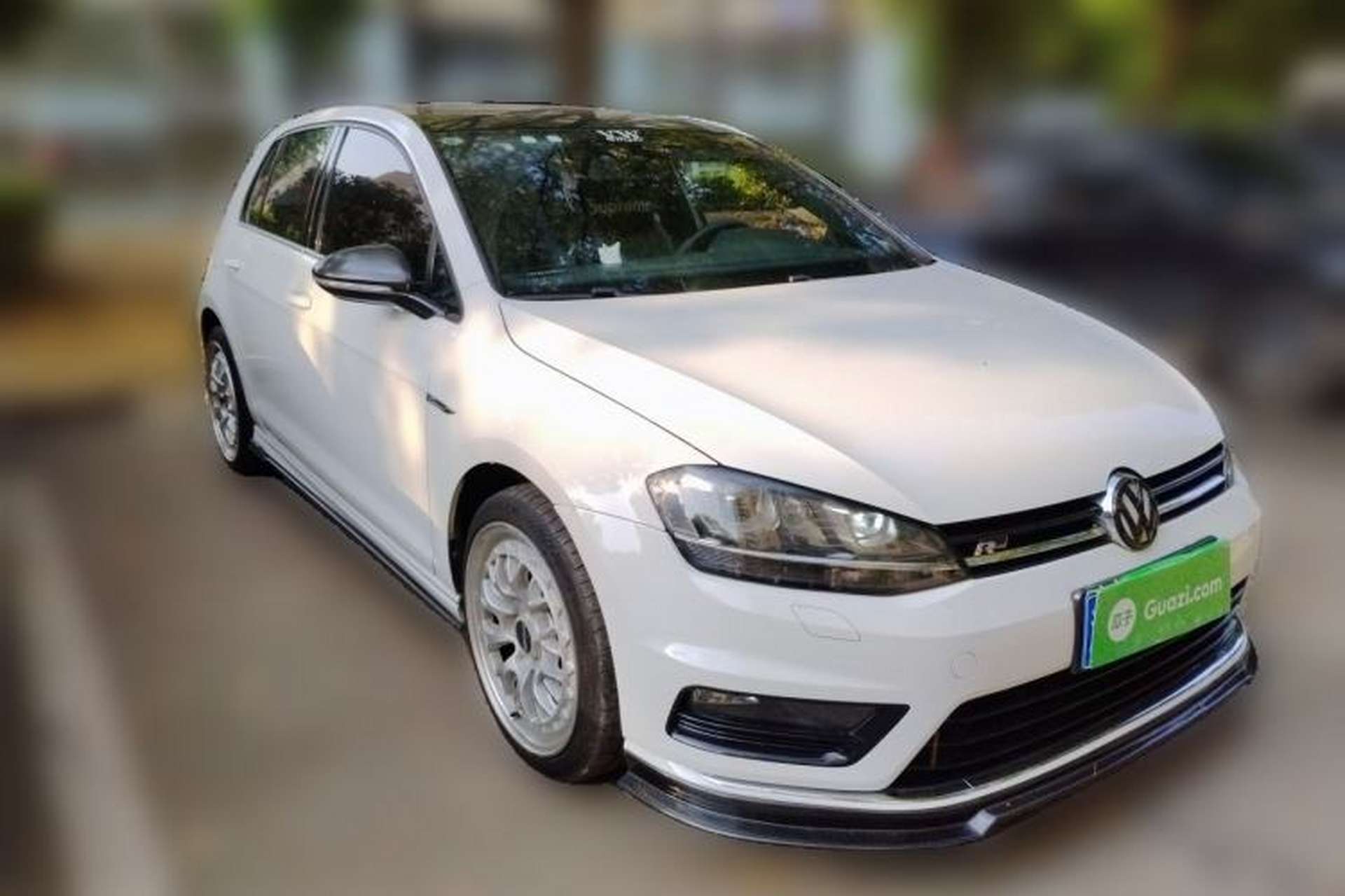 Used Volkswagen Golf 2016 1.4TSI Automatic R-Line Front Right 45 Deg