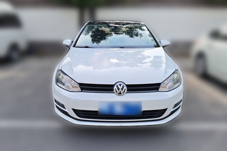 Used Volkswagen Golf 2016 230TSI Automatic Luxury Version Front