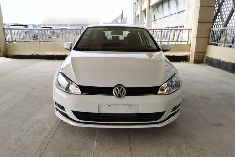 Used Volkswagen Golf 2016 1.6L Automatic Comfort Model Front
