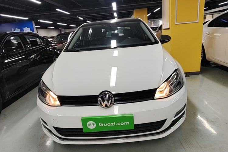 Used Volkswagen Golf 2016 1.6L Automatic Comfort Model Front
