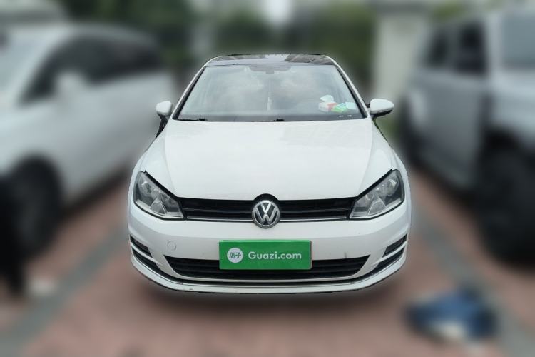 Used Volkswagen Golf 2016 230TSI Automatic Luxury Version Front