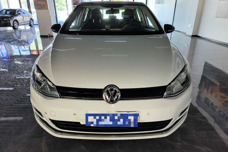 Used Volkswagen Golf 2016 1.6L Automatic Comfort Model Front