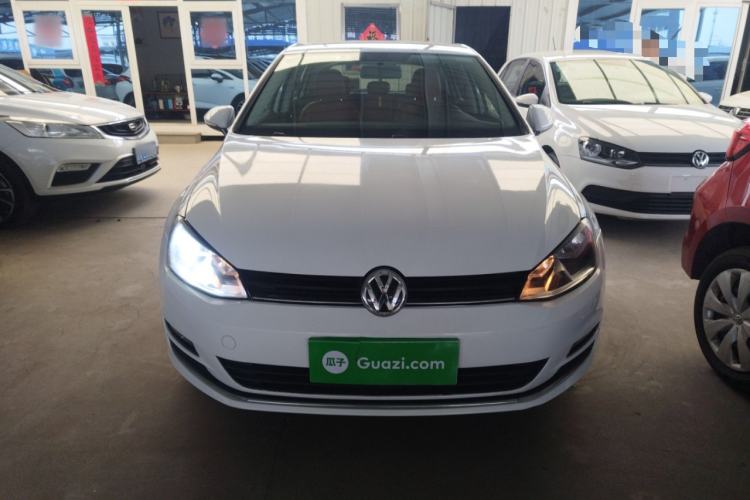 Used Volkswagen Golf 2016 1.6L Automatic Fashion Model Front