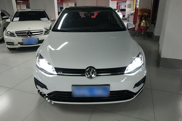 Used Volkswagen Golf 2016 1.6L Automatic Comfort Model Front