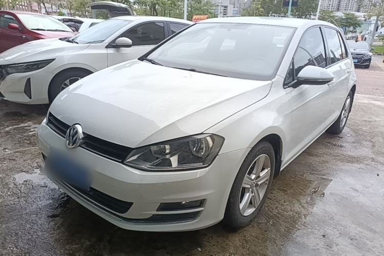 Used Volkswagen Golf 2016 1.6L Automatic Fashion Model Guazi used car, China used car export, Used car for sale, Used cars, Cheapest cars for sale