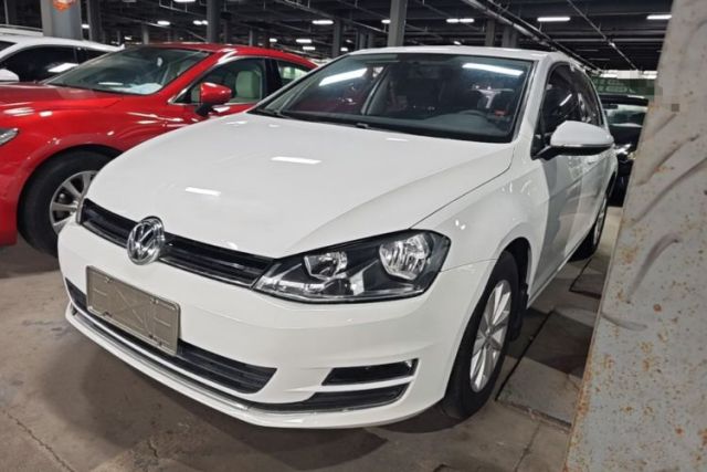 Used Volkswagen Golf 2016 1.6L Automatic Fashion Model
