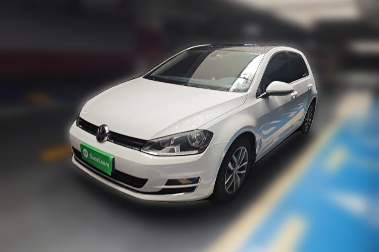 Used Volkswagen Golf 2016 230TSI Automatic Luxury Version Guazi used car, China used car export, Used car for sale, Used  cars, Cheapest cars for sale