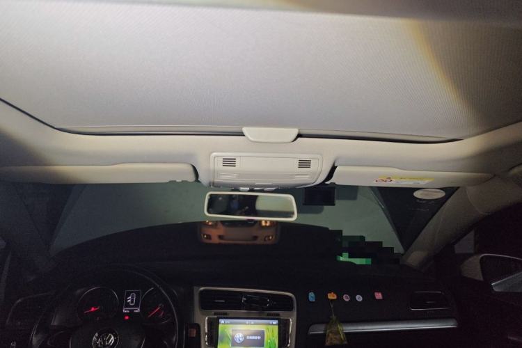 Used Volkswagen Golf 2016 230TSI Automatic Comfort Version Headliner