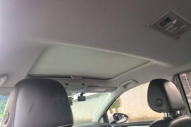 Used Volkswagen Golf 2016 280TSI Automatic Flagship Model Headliner