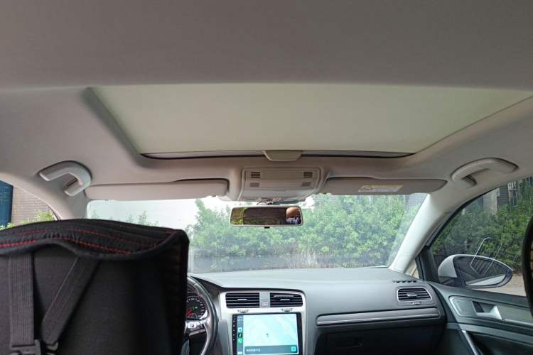 Used Volkswagen Golf 2016 230TSI Automatic Comfort Version Headliner