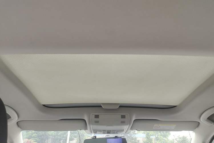 Used Volkswagen Golf 2016 1.6L Automatic Comfort Model Headliner