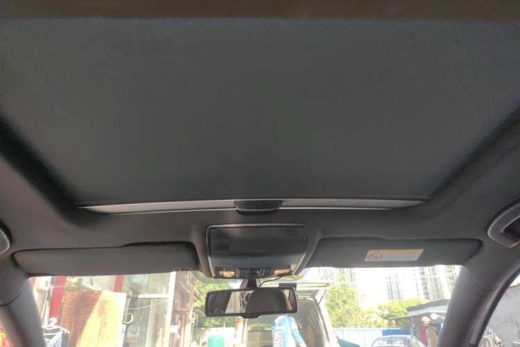 Used Volkswagen Golf 2016 1.4TSI Automatic R-Line Headliner