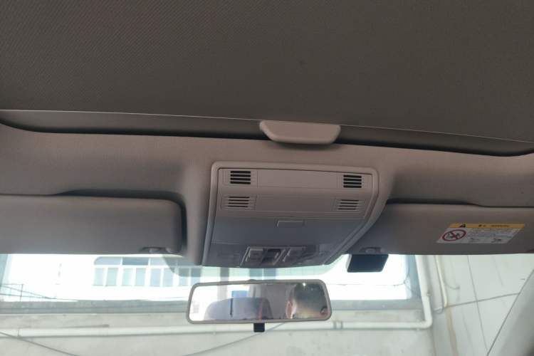 Used Volkswagen Golf 2016 230TSI Automatic Comfort Version Headliner