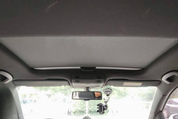 Used Volkswagen Golf 2016 1.4TSI Automatic R-Line Headliner
