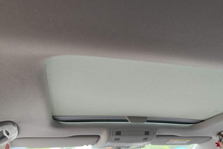 Used Volkswagen Golf 2016 1.6L Automatic Comfort Model Headliner