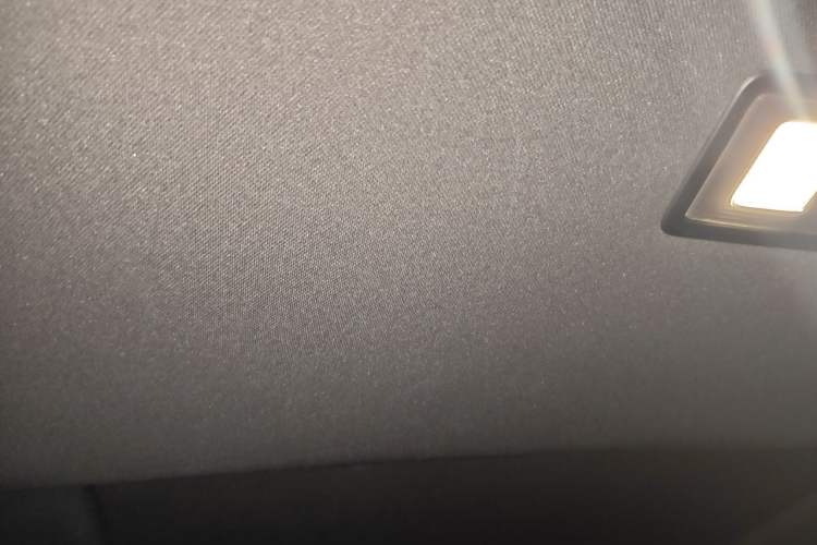 Used Volkswagen Golf 2016 1.4TSI Automatic R-Line Headliner