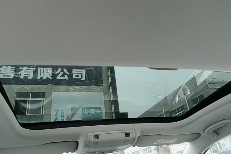 Used Volkswagen Golf 2016 230TSI Automatic Comfort Version Headliner