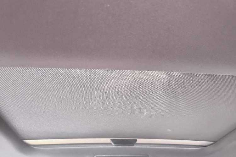 Used Volkswagen Golf 2016 1.4TSI Automatic R-Line Headliner