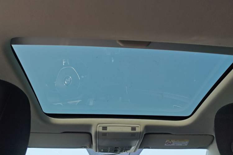 Used Volkswagen Golf 2016 230TSI Automatic Comfort Version Headliner