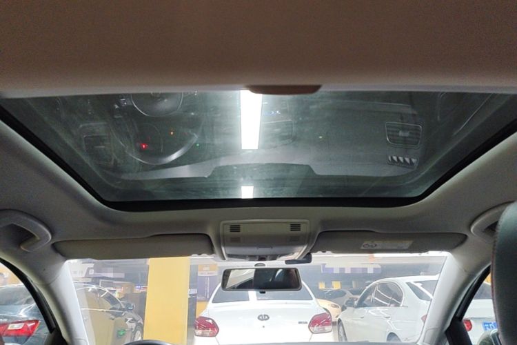 Used Volkswagen Golf 2016 1.6L Automatic Comfort Model Headliner