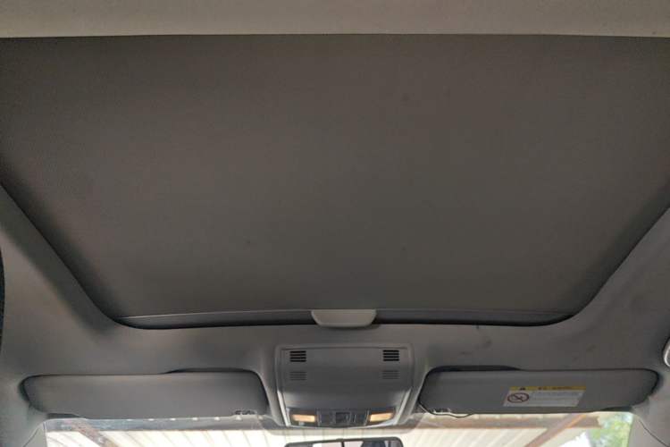 Used Volkswagen Golf 2016 1.6L Automatic Comfort Model Headliner