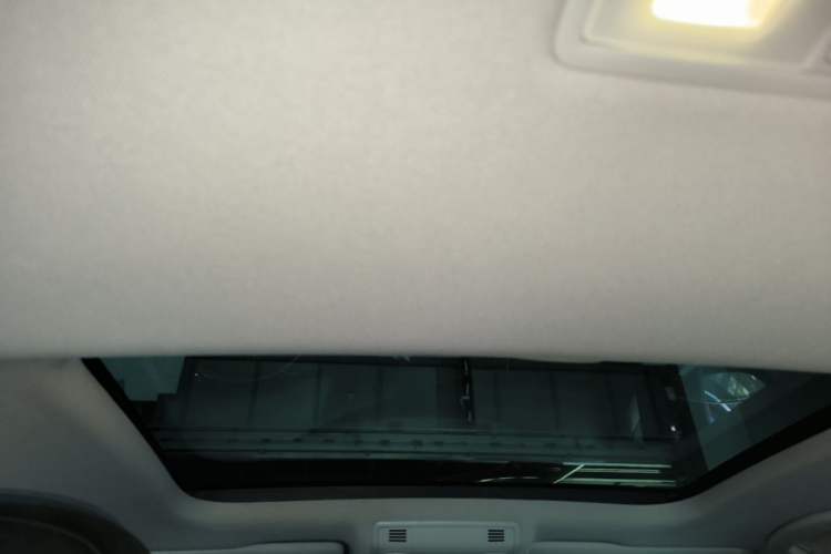 Used Volkswagen Golf 2016 1.6L Automatic Comfort Model Headliner