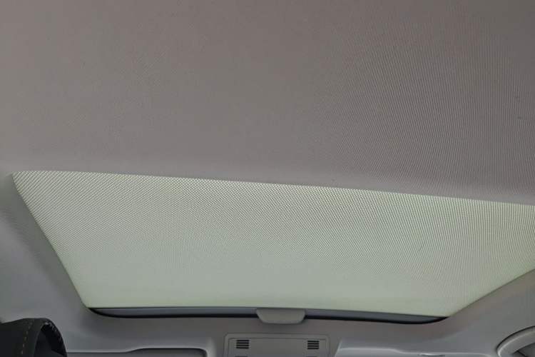 Used Volkswagen Golf 2016 1.6L Automatic Comfort Model Headliner